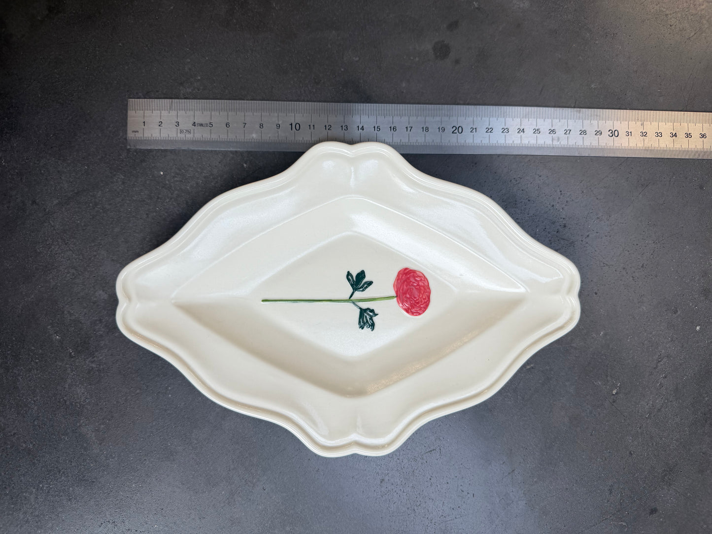 Cute floral plate
