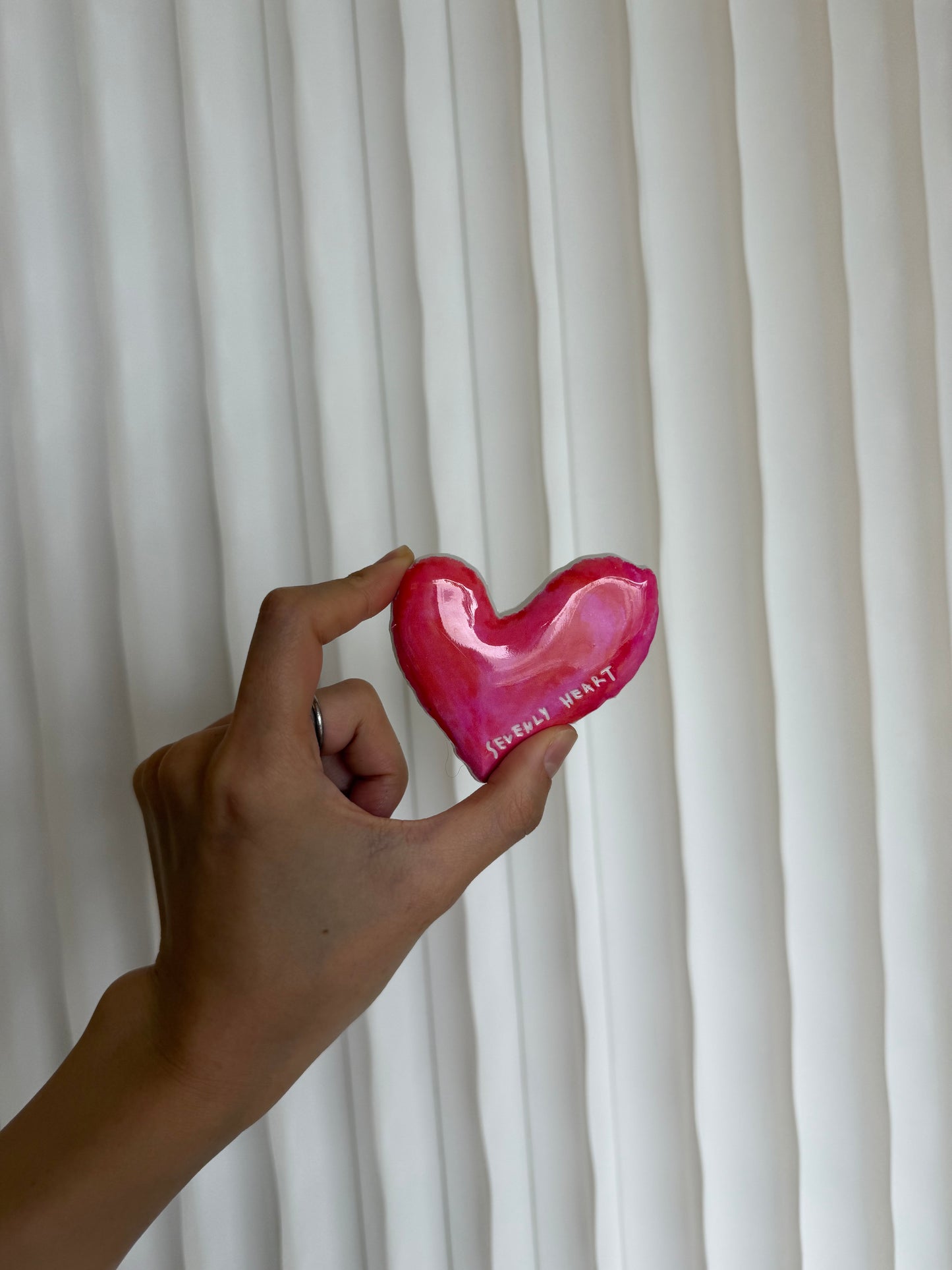 "Sevently Heart" Resin Heart Magnets
