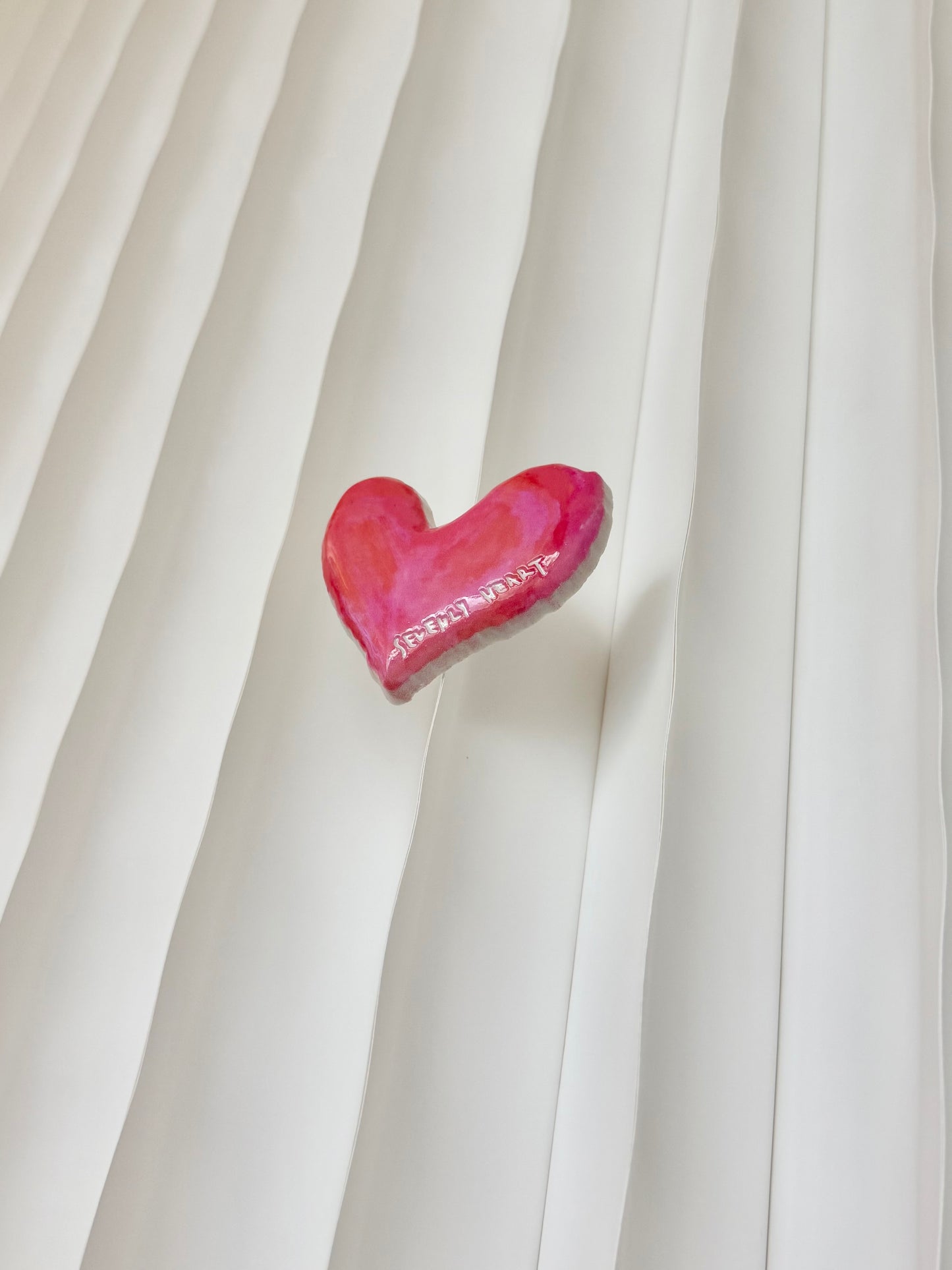 "Sevently Heart" Resin Heart Magnets